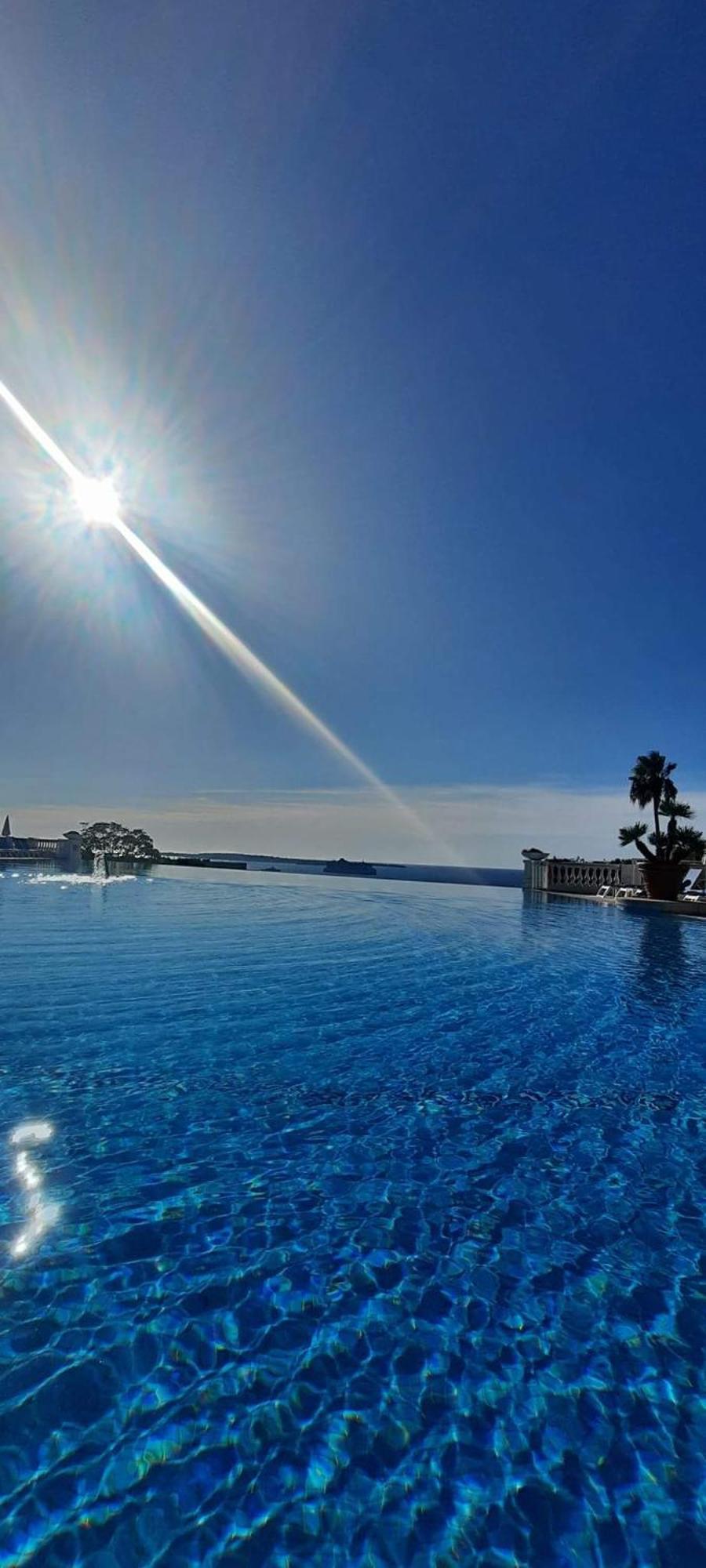 Cannes & More Luaran gambar